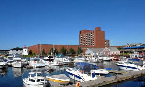 Mua vé máy bay đi Canada ở đâu rẻ