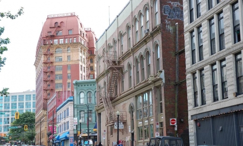 Thời điểm nào đặt vé máy bay đi Vancouver rẻ nhất