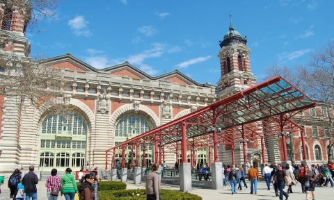 Chuyến bay từ Hà Nội đến New York