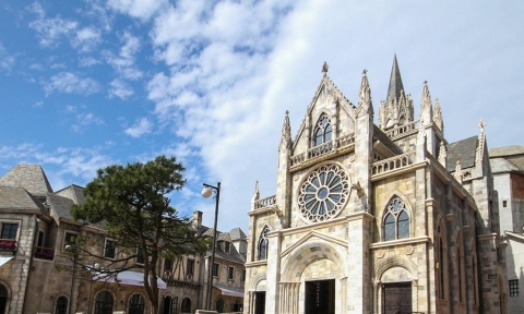 Mua vé máy bay đi Mỹ về Đà Nẵng