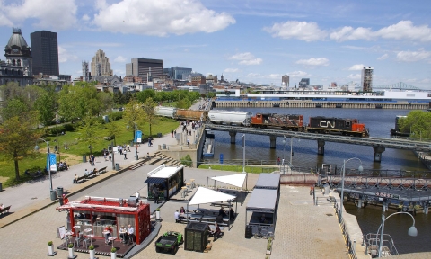 Chuyến bay từ Hà Nội đến Canada