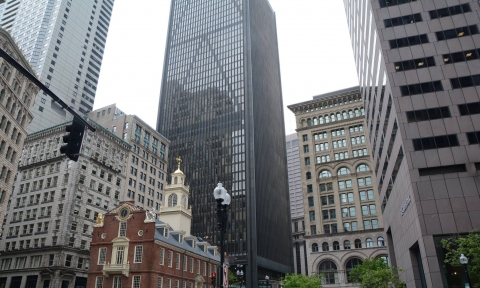 Vé máy bay đi Mỹ khoảng bao nhiêu