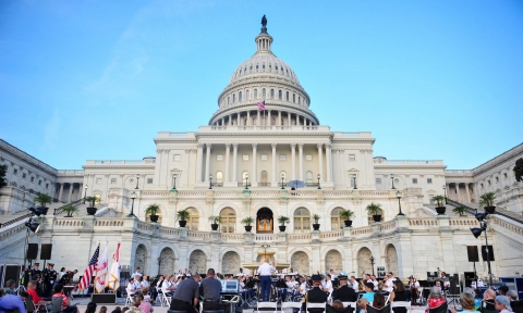 Vé máy bay đi Mỹ bao nhiêu