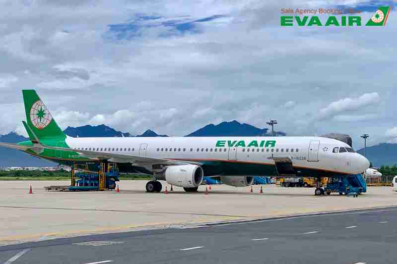 phi-doi-ve-eva-air-di-canada