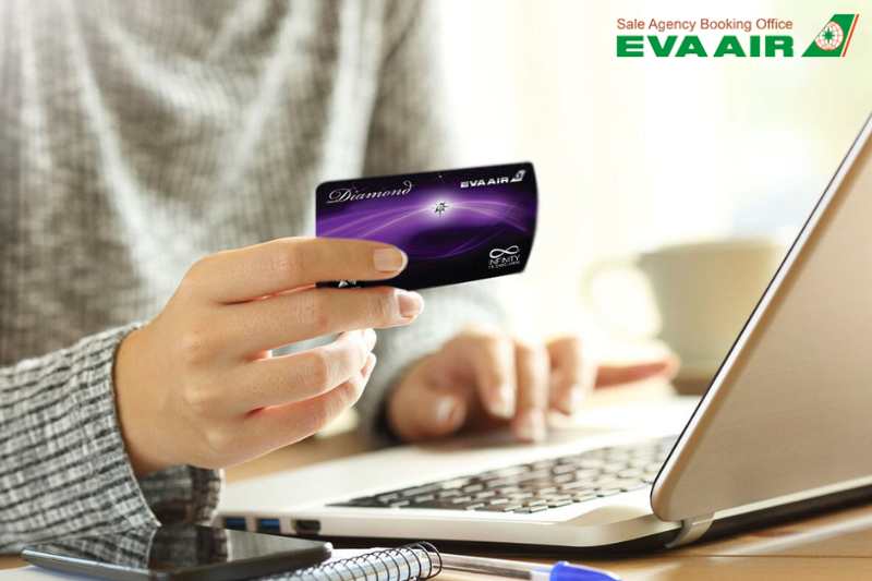 so-sanh-diamond-eva-air-vs-gold-eva-air