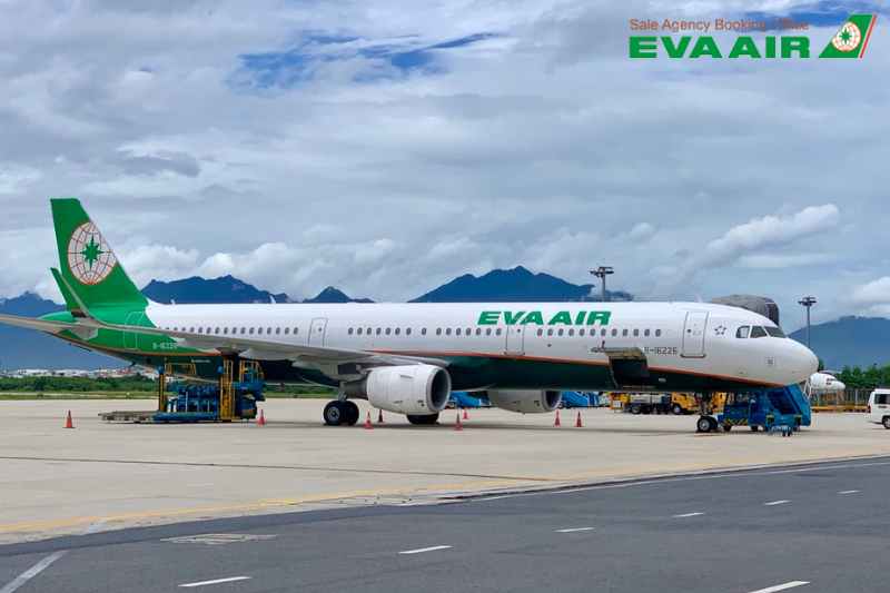 dat-ve-may-bay-di-gifu