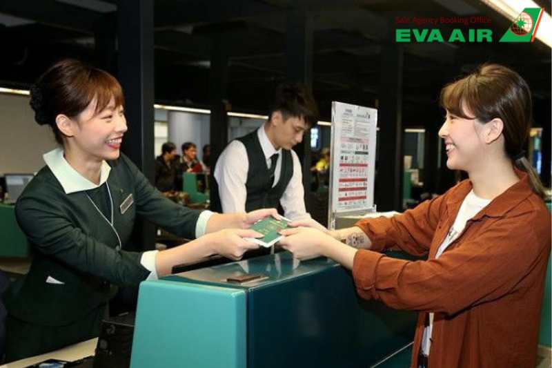nâng hạng và gia hạn thẻ EVA Air, nâng hạng thẻ eva air, gia hạn thẻ eva air, tích lũy dặm bay EVA Air và UNI Air, Điều kiện gia hạn thẻ EVA Air, Điều kiện nâng hạng thẻ EVA Air, hướng dẫn nâng hạng và gia hạn thẻ EVA Air, Chương trình Infinity MileageLand