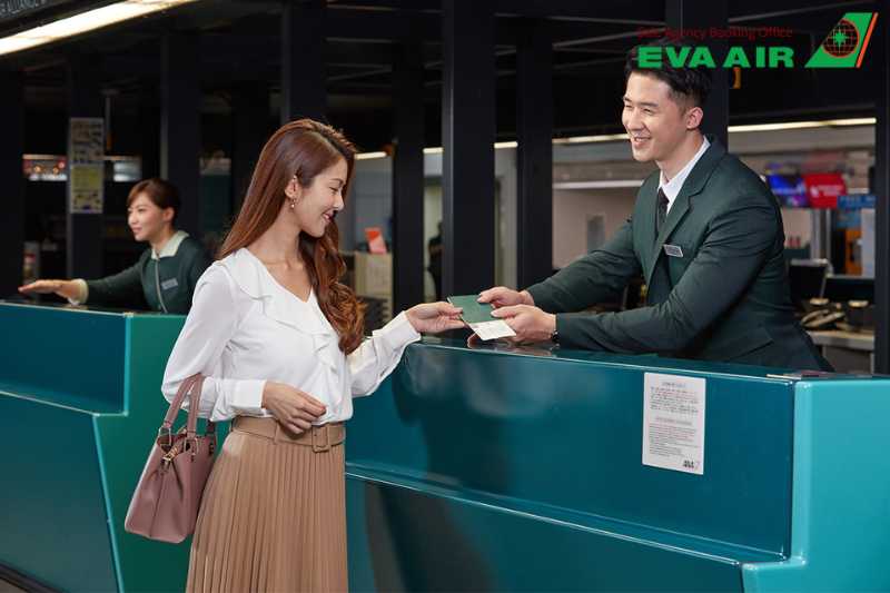 Thẻ Diamond EVA Air, Diamond Card EVA Air, nâng hạng Thẻ Diamond EVA Air, điều kiện nâng hạng Diamond EVA Air, thẻ kim cương eva air, hạng diamond eva air, hội viên diamond eva air, duy trì hạng Diamond EVA Air, quyền lợi thẻ Diamond EVA Air