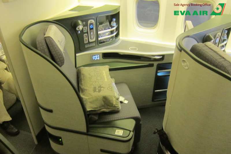 nâng hạng vé EVA Air đi Hàn Quốc, Nâng hạng EVA Air đi Hàn Quốc, nâng hạng ghế đi Hàn Quốc của EVA Air, nâng cấp vé EVA Air đi Hàn Quốc, nâng hạng vé máy bay EVA Air đi Hàn Quốc, Upgrade vé EVA Air đi Hàn Quốc, nâng cấp ghế EVA Air đi Hàn Quốc