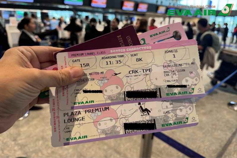 sua-ten-ve-may-bay-eva-air