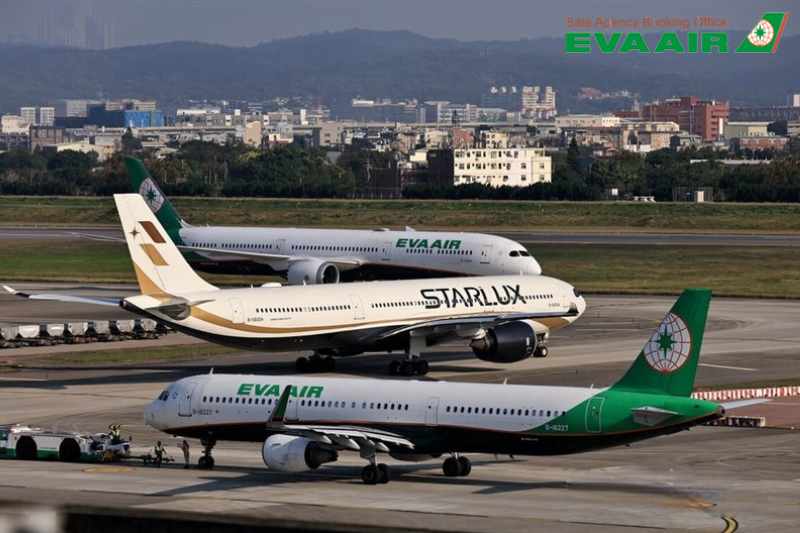 cach-dat-ve-nhieu-chang-eva-air