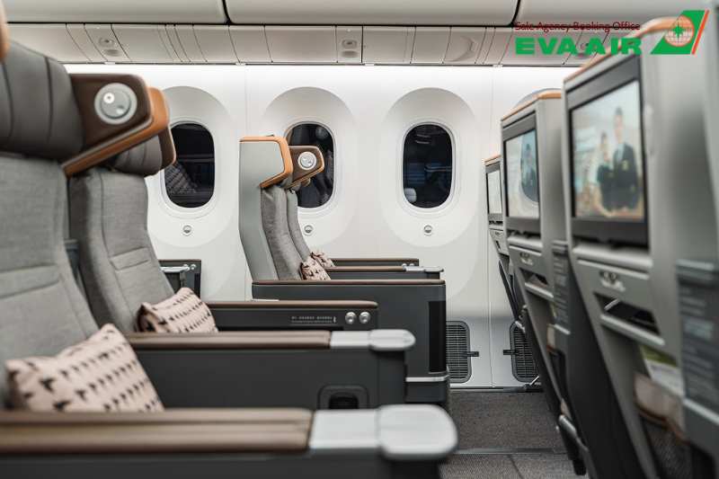 Phí nâng hạng vé máy bay EVA Air, phí nâng ghế ngồi EVA Air, Giá nâng hạng vé EVA Air, Phí nâng hạng lên Business EVA Air, Phí nâng hạng vé EVA Air, Phí nâng hạng Premium Economy EVA Air, Giá Nâng Hạng EVA Air Bằng Dặm Bay, trả phí nâng hạng vé EVA Air