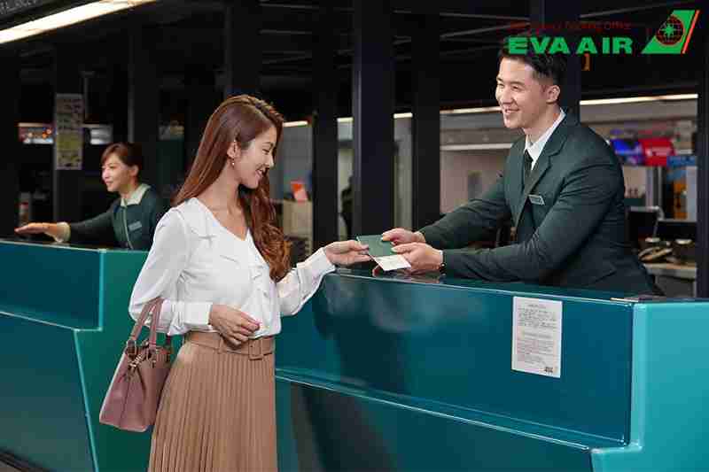 Fare Family EVA Air, gói giá vé Fare Family EVA Air, gói vé máy bay theo từng hạng ghế EVA Air, Gói Up EVA Air, gói giá vé EVA Air, Quyền lợi từng gói vé EVA Air, mua gói Fare Family EVA Air, Các quyền lợi của Fare Family, Kinh nghiệm chọn gói Fare Family EVA Air