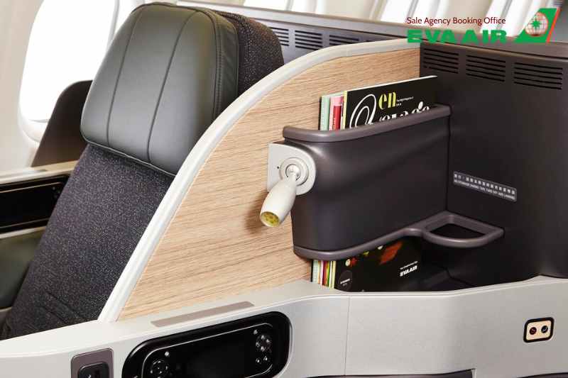 hạng Premium Laurel EVA Air, Premium Laurel Class EVA Air, hạng thương gia Premium Laurel EVA Air,Giá vé Premium Laurel EVA Air, vé khứ hồi hạng Premium Laurel EVA Air, Tiện nghi Premium Laurel EVA Air, hạng ghế Premium Laurel, Ẩm thực Premium Laurel