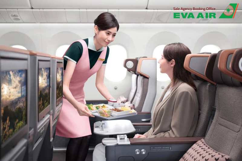 so sánh nâng hạng vé EVA Air và mua thẳng, Nâng hạng vé máy bay EVA Air, mua vé hạng thương gia EVA Air trực tiếp, mua thẳng vé thương gia EVA Air, So sánh nâng hạng EVA Air và mua thẳng, mua vé máy bay EVA Air trực tiếp