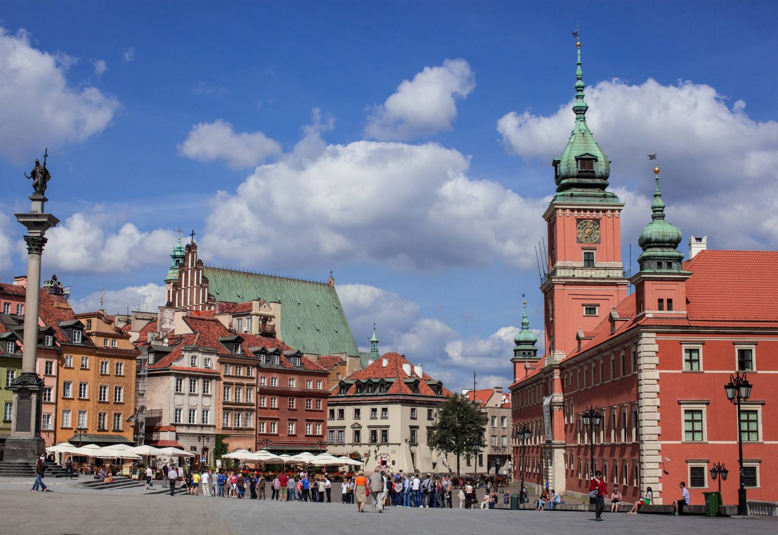 vé máy bay đi Warszawa giá rẻ