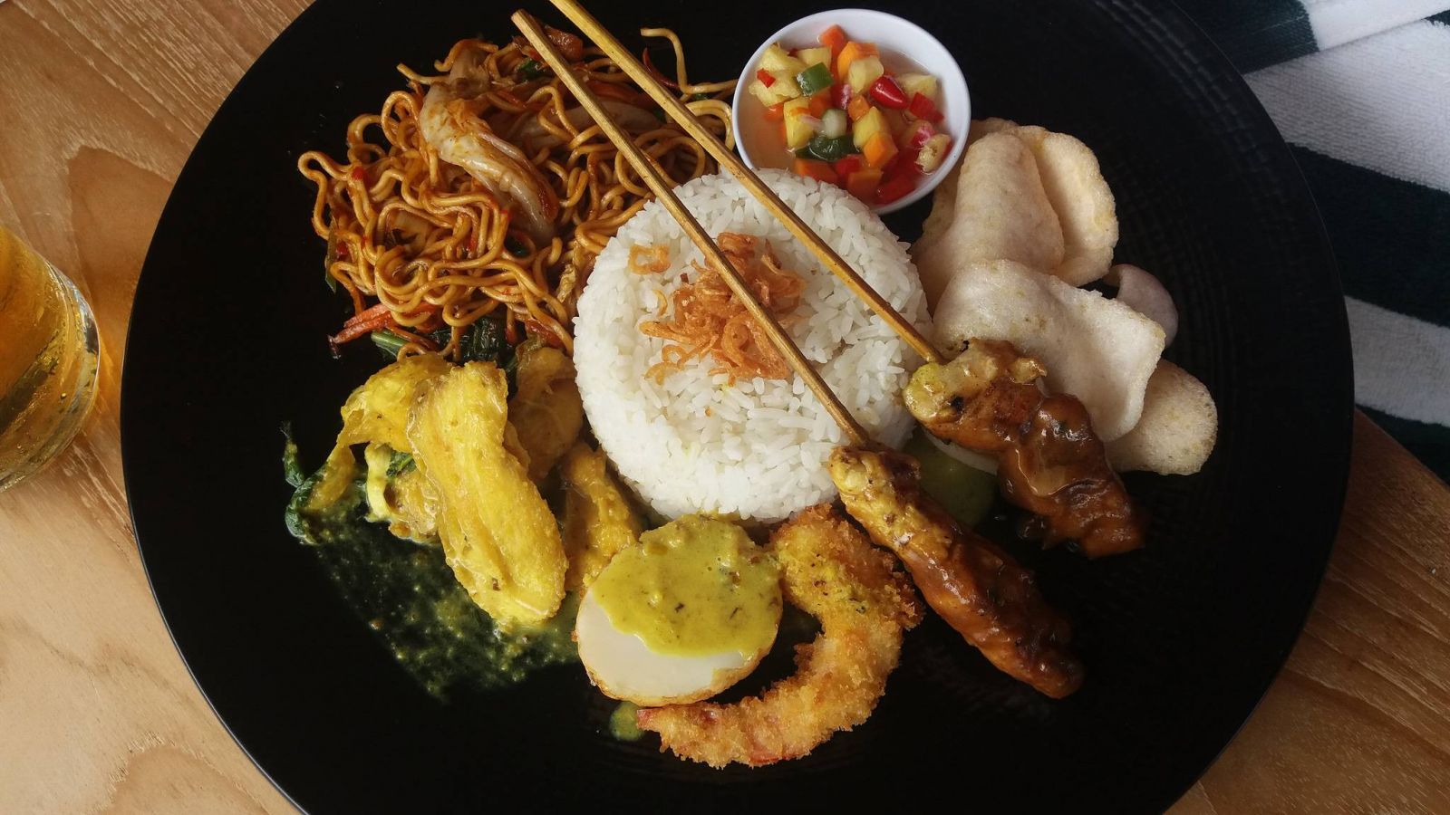 Cơm chiên Nasi Goreng