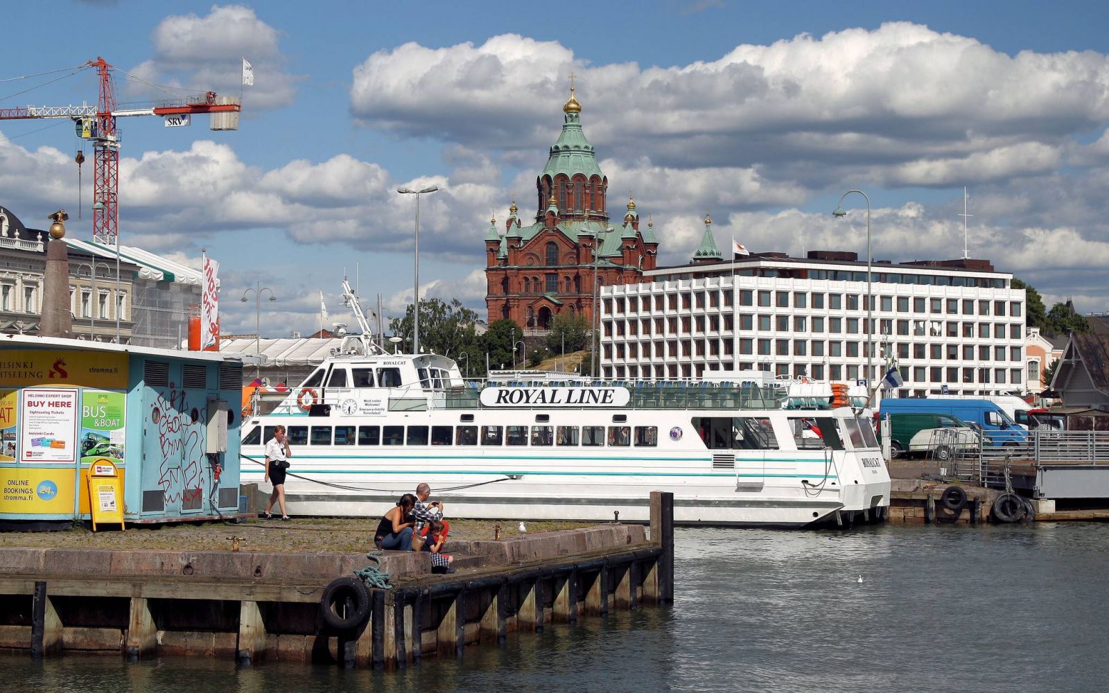 vé máy bay đi Helsinki