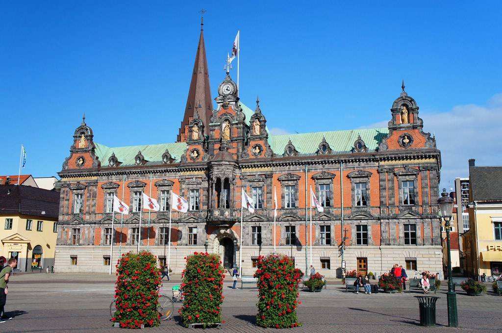 vé máy bay đi Malmo giá rẻ