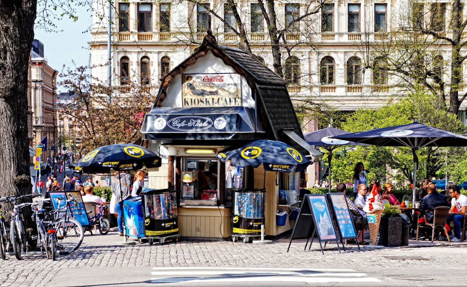 Vé máy bay giá rẻ đi Phần Lan hãng EVA Air