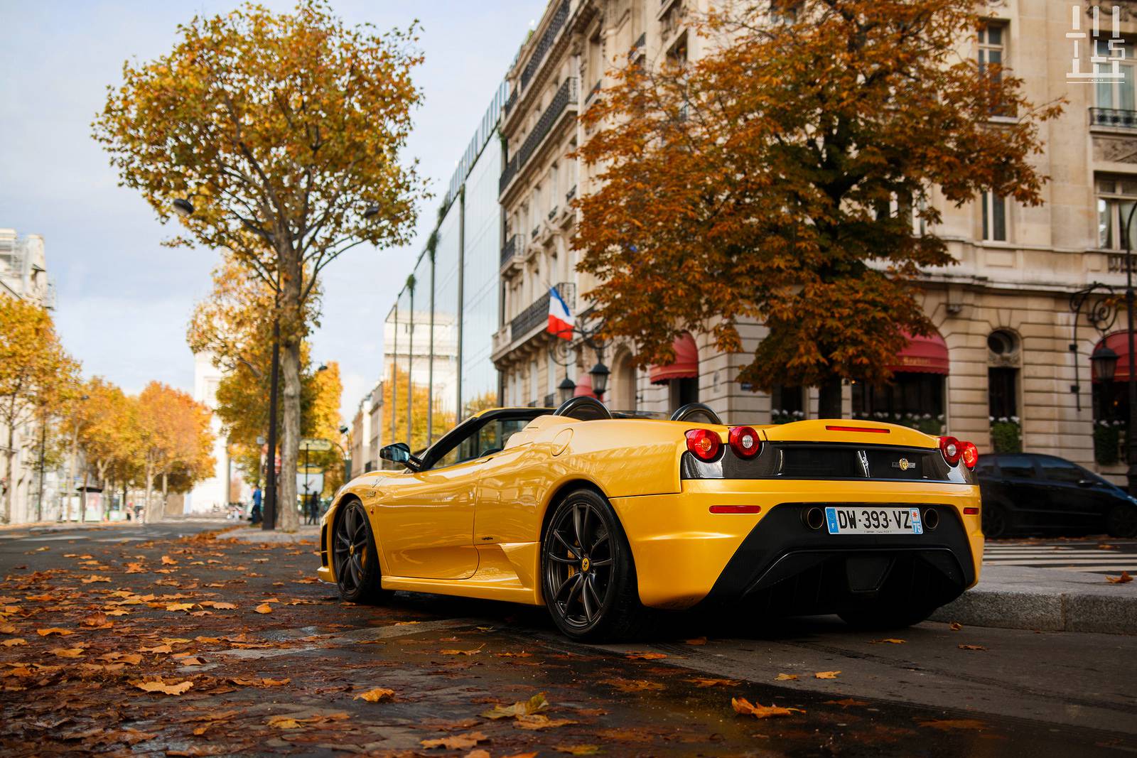 Vé máy bay EVA Air giá rẻ đi Pháp