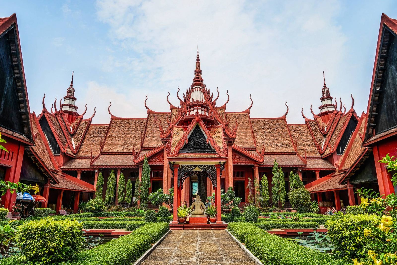 vé máy bay đi Phnom Penh giá rẻ
