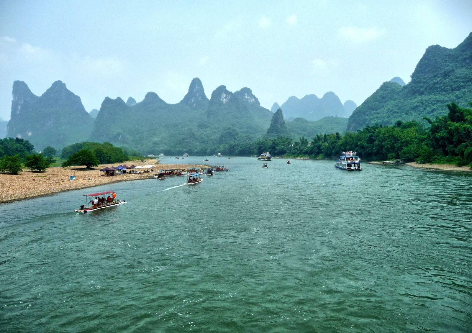 Vé máy bay đi Quế lâm EVA Air