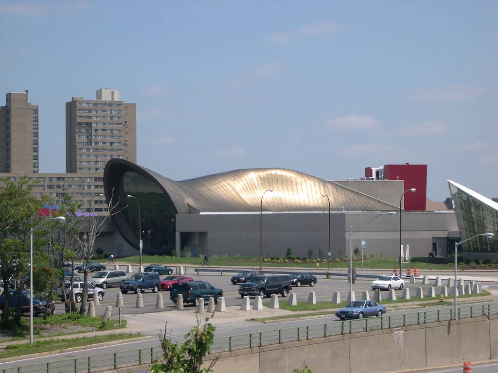 ve-may-bay-di-rochester-eva-air