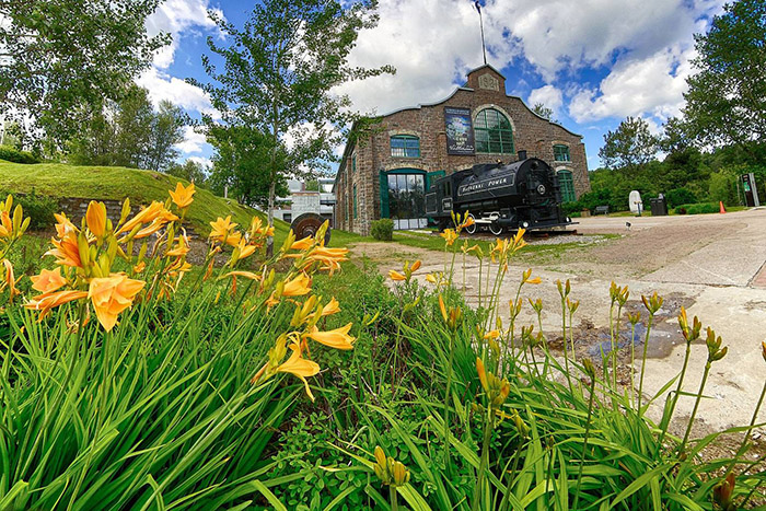 Vé máy bay EVA Air đi Saguenay giá rẻ 2