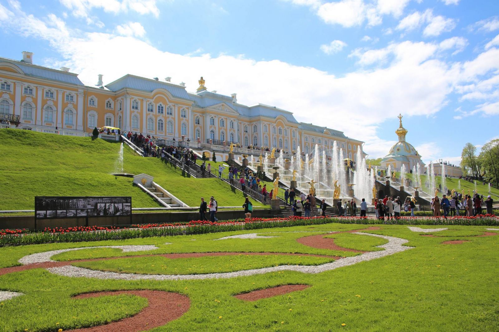 Vé máy bay EVA Air giá rẻ đi Saint Petersburg – Nga