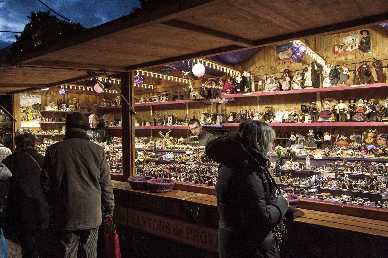 Vé máy bay EVA Air giá rẻ đi Strasbourg – Pháp