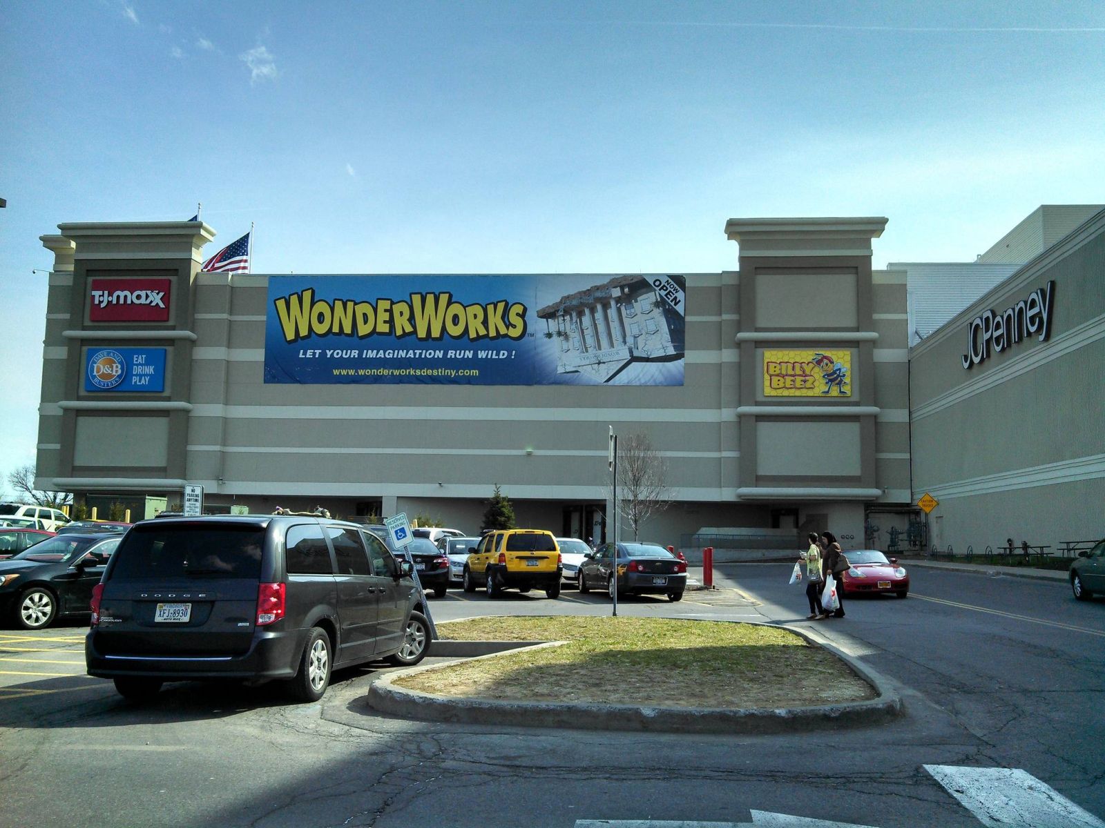 ve-may-bay-di-Syracuse