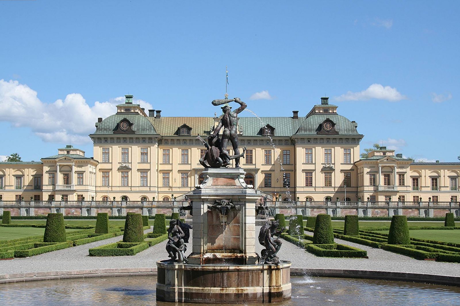 vé máy bay đi Thụy Điển