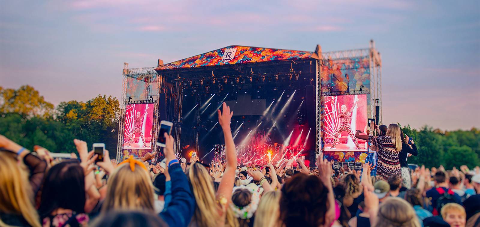 vé máy bay đi Turku giá rẻ