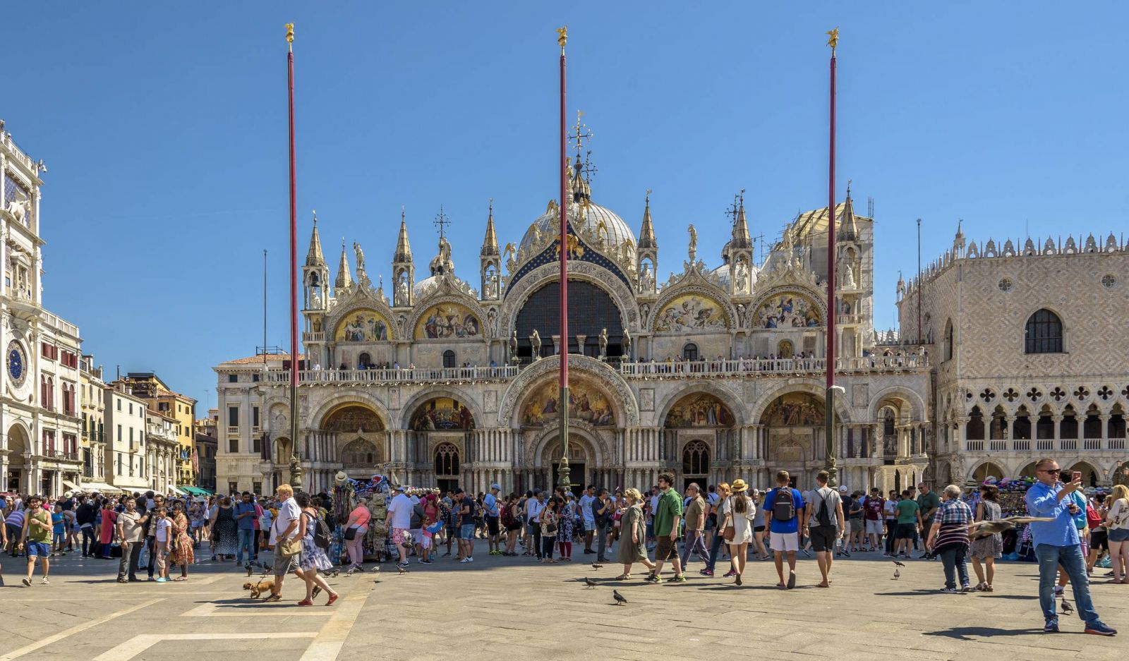 Vé máy bay EVA Air giá rẻ đi Venice – Ý