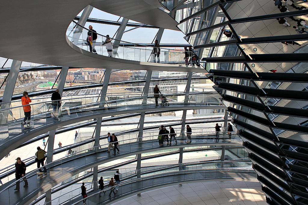 vé máy bay đi Berlin giá rẻ