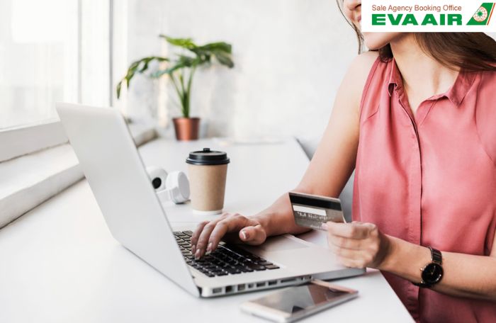 Check in online Eva Air tiết kiệm thời gian