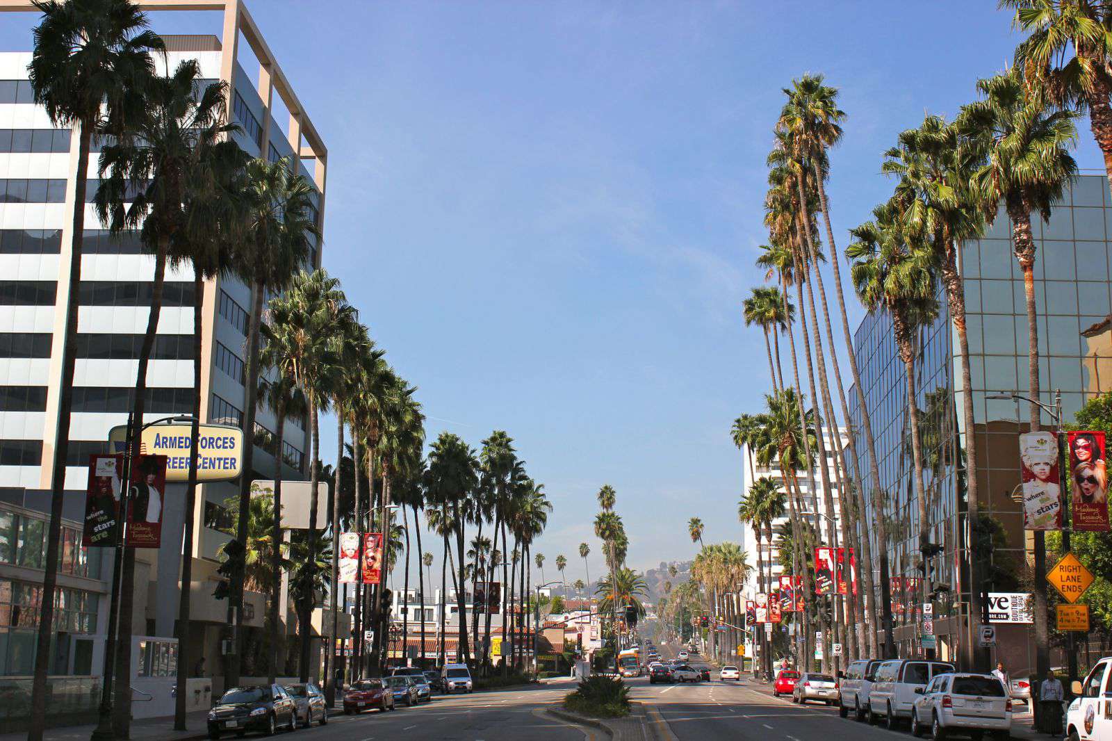 Hãng hàng không đi Los Angles tại TP.HCM