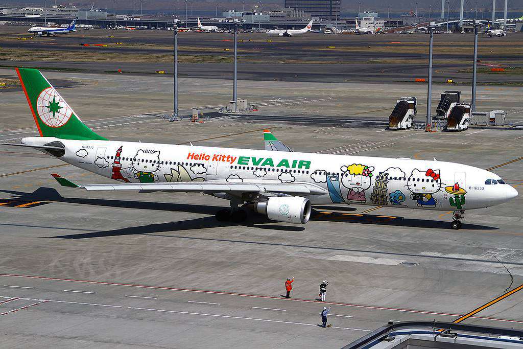 giá vé máy bay đi canada