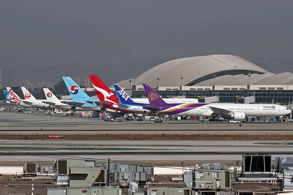 vé máy bay đi Canada giá rẻ nhất