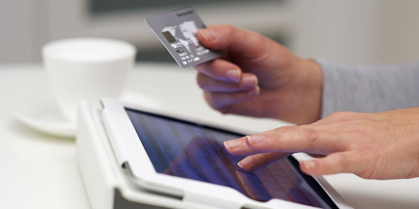 Văn phòng bán vé máy bay đi Vancouver quận 1