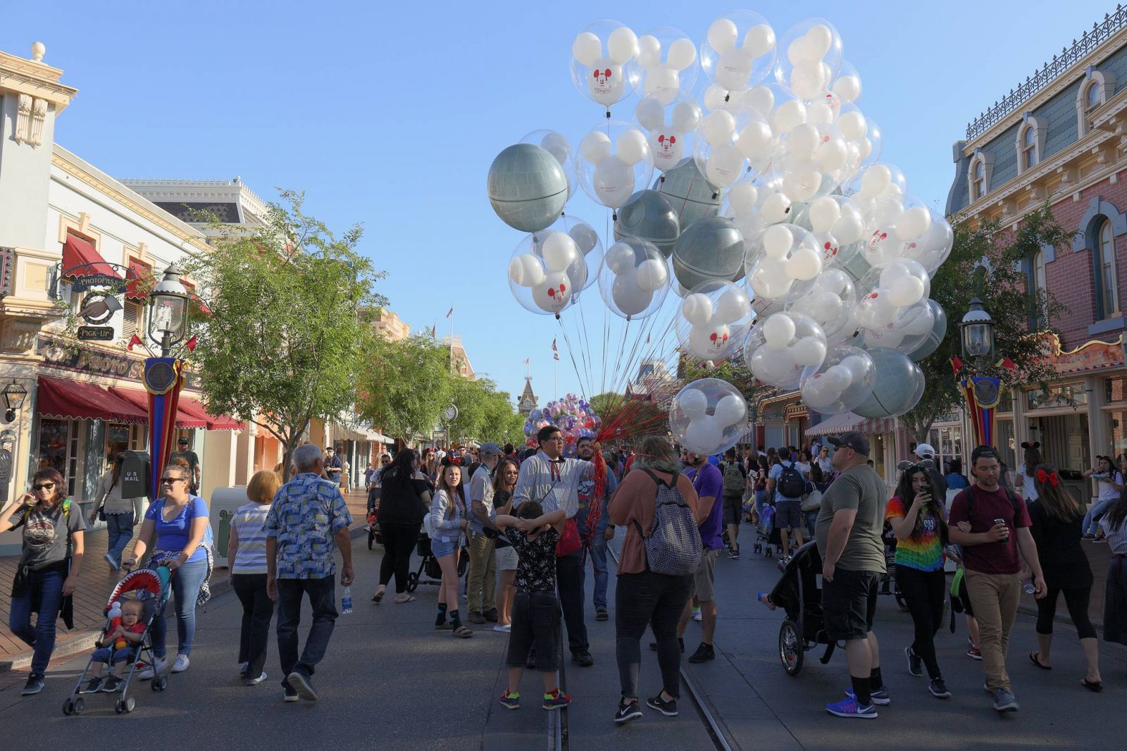 Vé máy bay đi Mỹ 30/04 – 1/5 giá rẻ