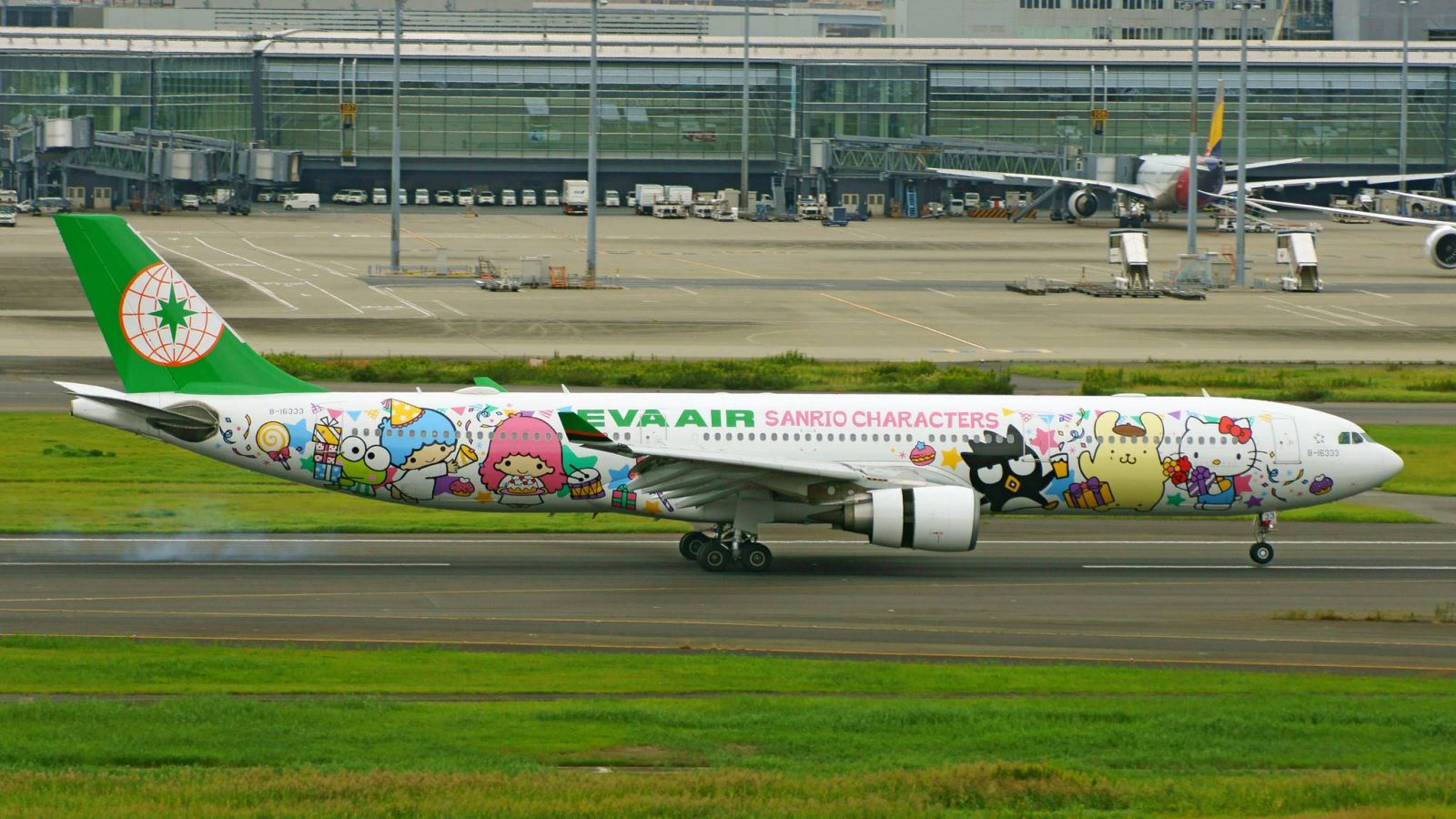 Vé máy bay đi Canada EVA Air