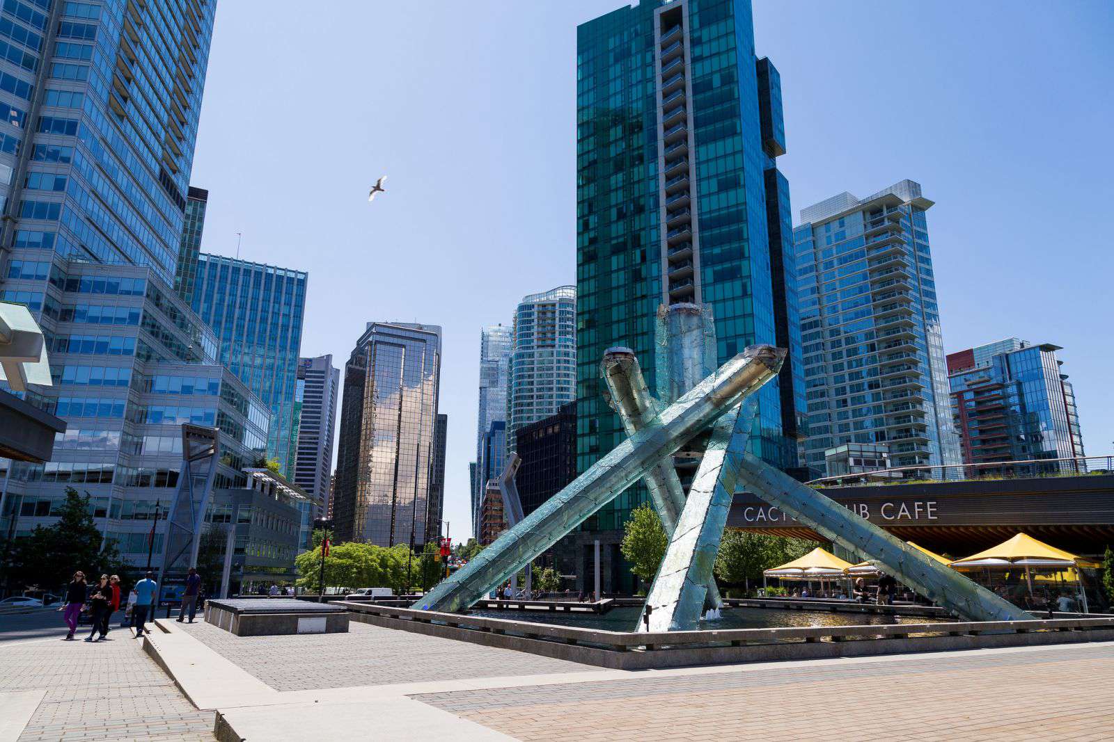 Vé máy bay từ Đà Nẵng đi Canada giá rẻ