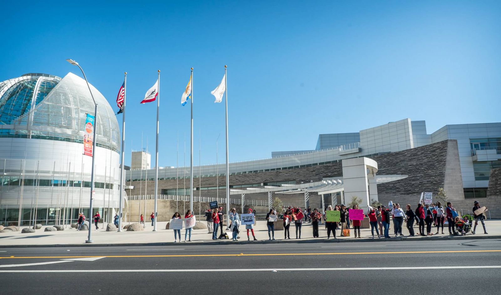 Giá vé máy bay từ VN 