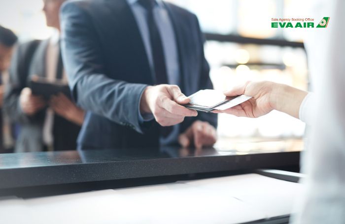 Hoàn đổi vé EVA Air 
