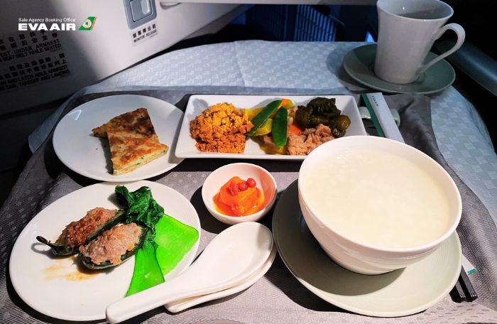 Thực đơn EVA Air bay quốc tế