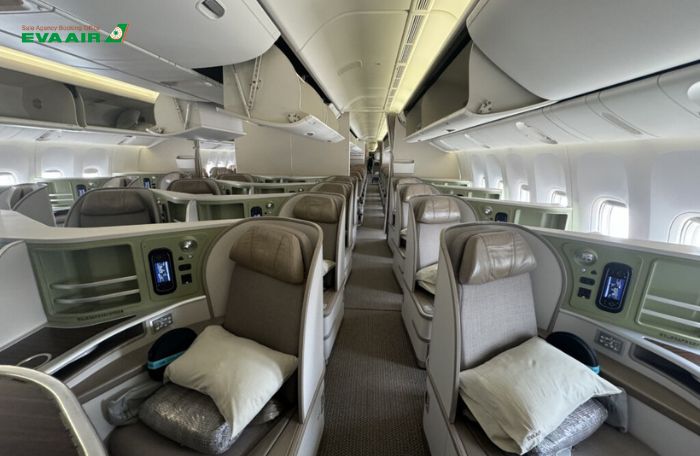 Khoang ghế EVA Air đường dài