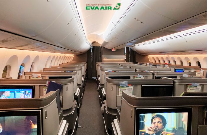 Không gian khoang ghế EVA Air