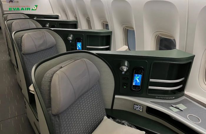Hạng ghế EVA Air đi Toronto